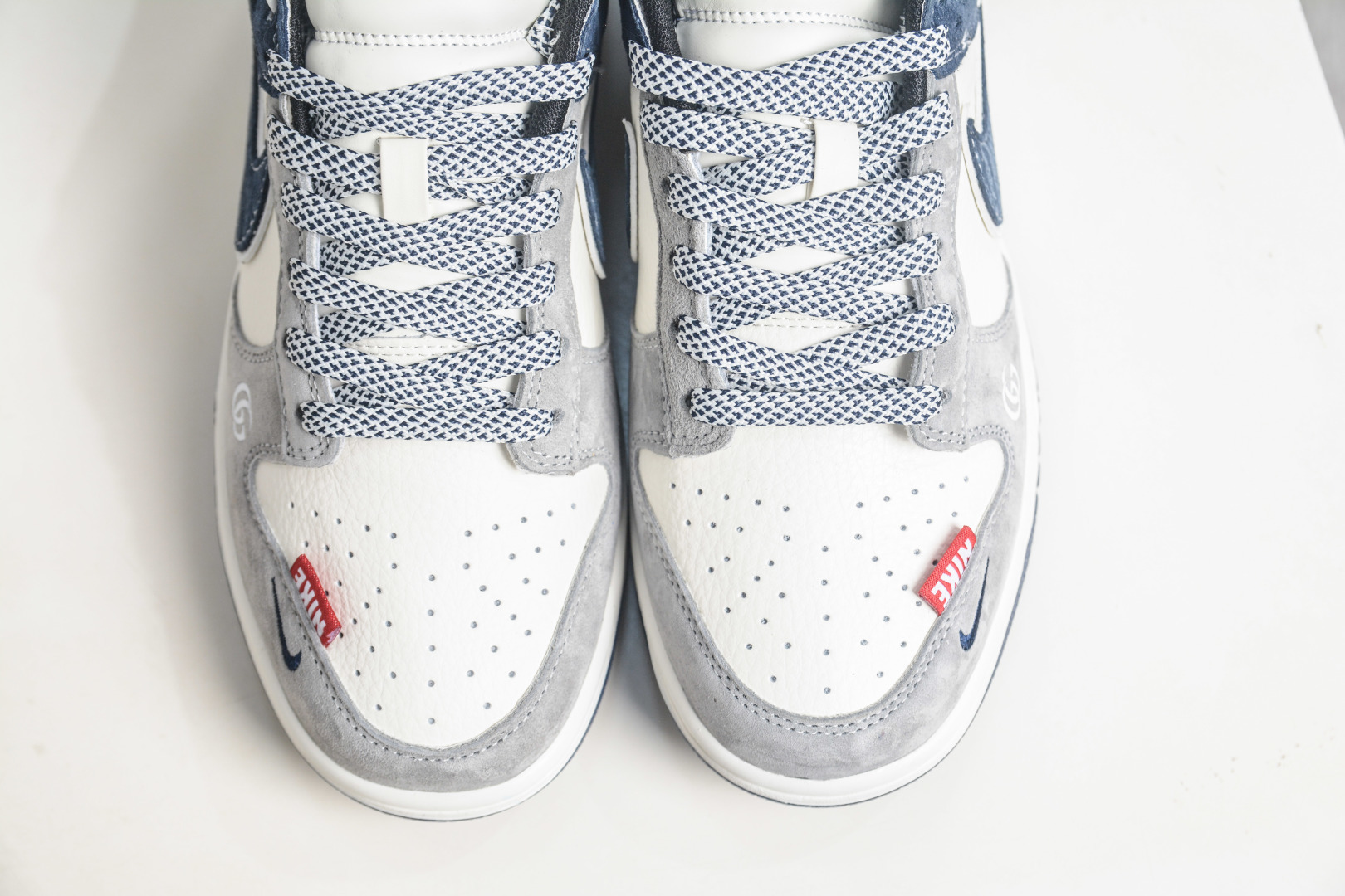 Air Jordan 1 Retro Low x GUCCI 古驰联名-米灰深蓝 XZ5899-107 S Air Jordan 1 Retro Low x GUCCI 古驰联名-米灰深蓝 XZ5899-107 S