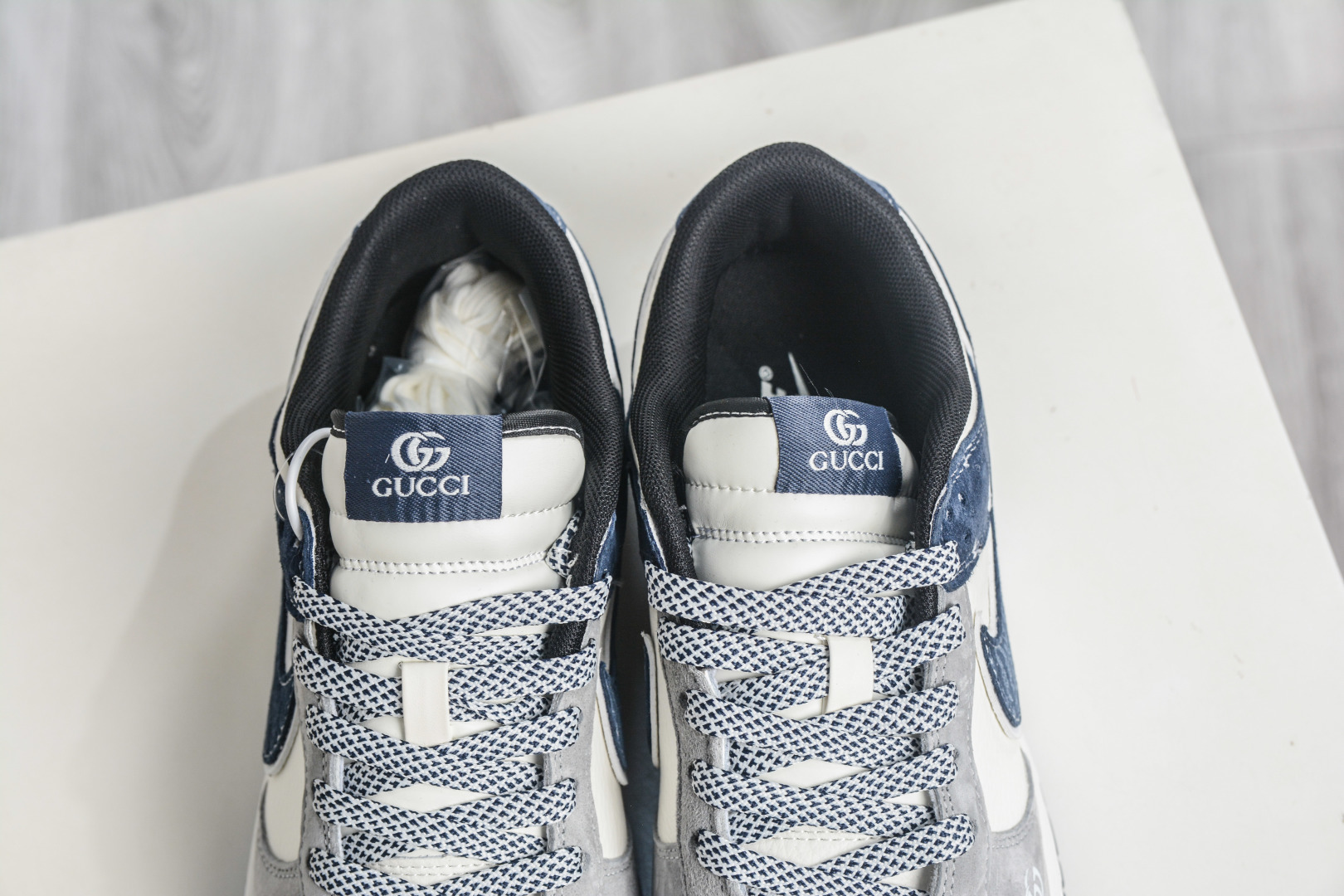 Air Jordan 1 Retro Low x GUCCI 古驰联名-米灰深蓝 XZ5899-107 S Air Jordan 1 Retro Low x GUCCI 古驰联名-米灰深蓝 XZ5899-107 S