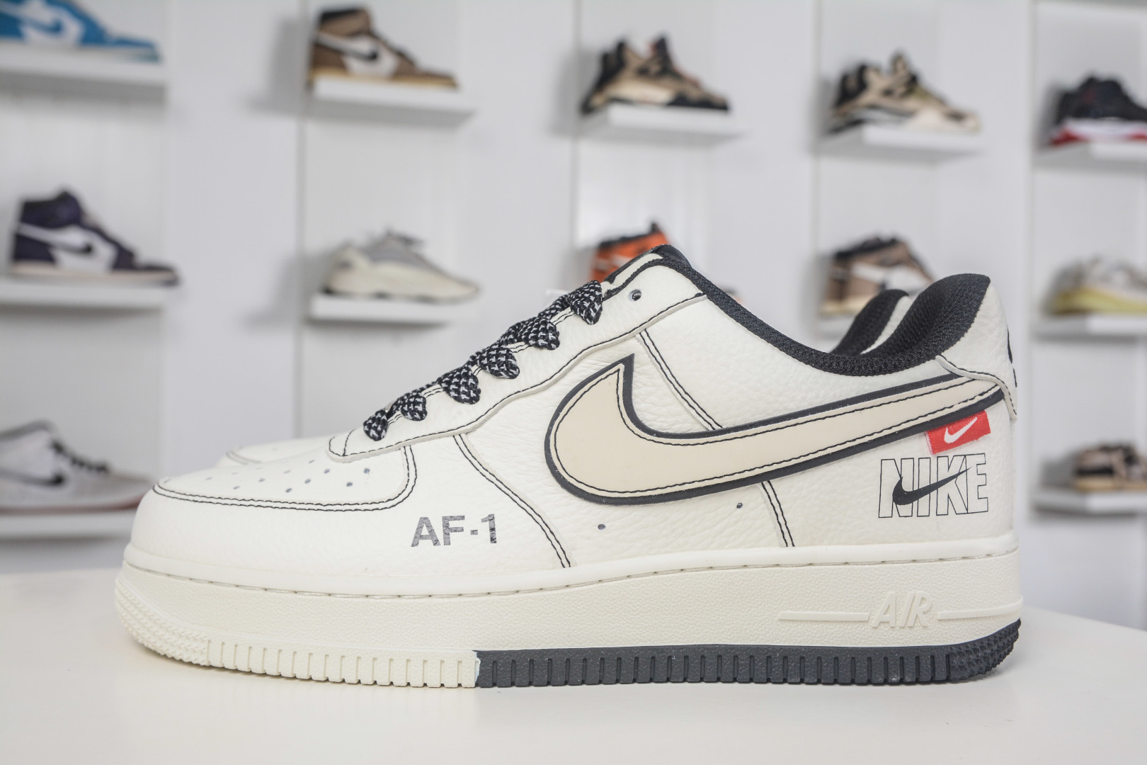 250 Nike Air Force 1 Low 07 米白黑 KG6699-F36-Chinese UA Cheap High Quatity Brand Clothes Bags handbags Sneakers wholesale wholesaler seller from China Factory suppliers Fashion Clothing Shoes best Quality Beautiful Price 250 Nike Air Force 1 Low 07 米白黑 KG6699-F36