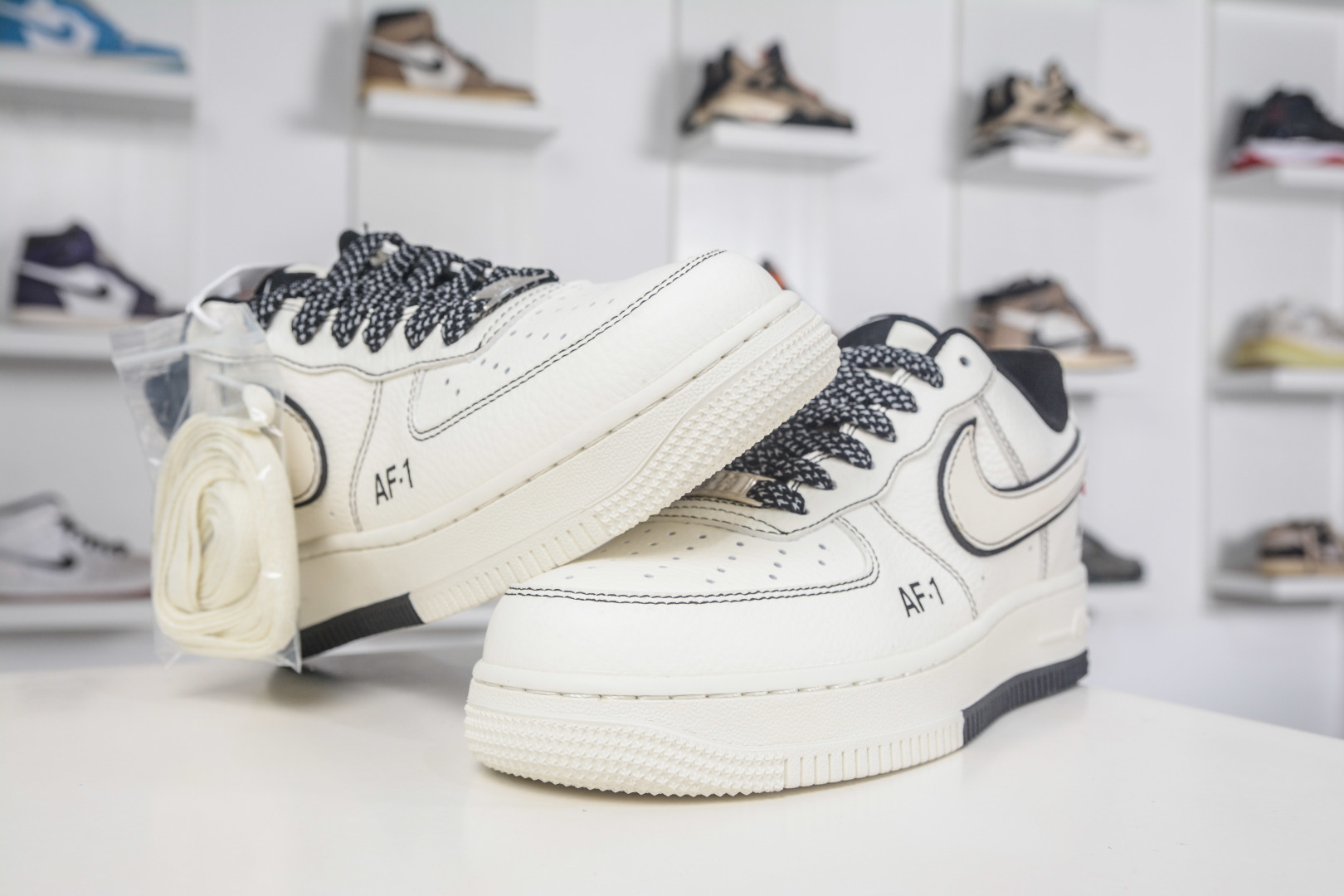 250 Nike Air Force 1 Low 07 米白黑 KG6699-F36-Chinese UA Cheap High Quatity Brand Clothes Bags handbags Sneakers wholesale wholesaler seller from China Factory suppliers Fashion Clothing Shoes best Quality Beautiful Price 250 Nike Air Force 1 Low 07 米白黑 KG6699-F36