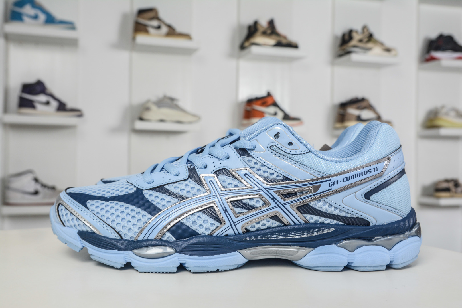 Asics Gel-Cumulus 16 亚瑟士复古透气休闲缓震耐磨跑步鞋 1203A733-400 Asics Gel-Cumulus 16 亚瑟士复古透气休闲缓震耐磨跑步鞋 1203A733-400