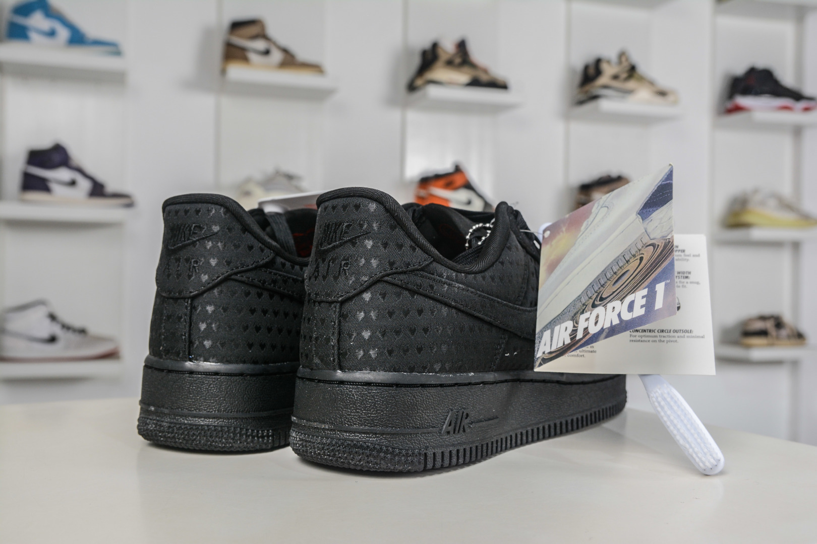HY版NK Air Force 1 '07 Low 黑色爱心情人节 IQ9965-001 HY版NK Air Force 1 '07 Low 黑色爱心情人节 IQ9965-001
