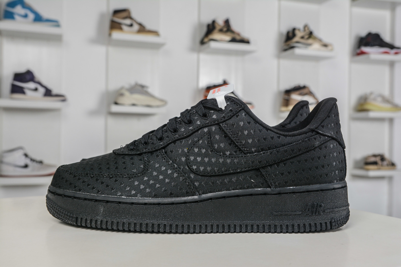 HY版NK Air Force 1 ’07 Low 黑色爱心情人节 IQ9965-001 HY版NK Air Force 1 ’07 Low 黑色爱心情人节 IQ9965-001