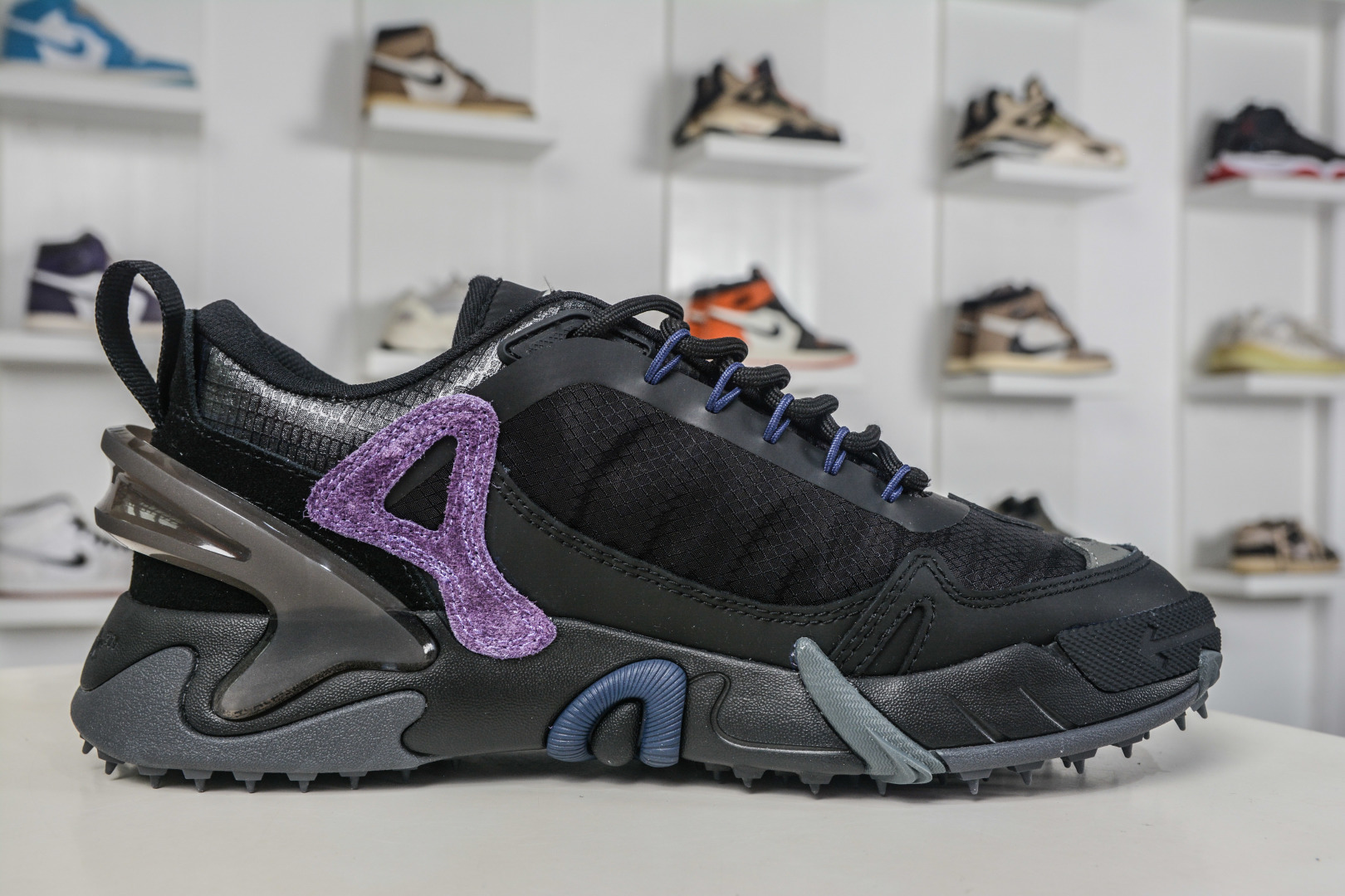 OFF-WHITE ODSY 圆头系带 耐磨 低帮 生活休闲鞋 OFF-WHITE ODSY 圆头系带 耐磨 低帮 生活休闲鞋