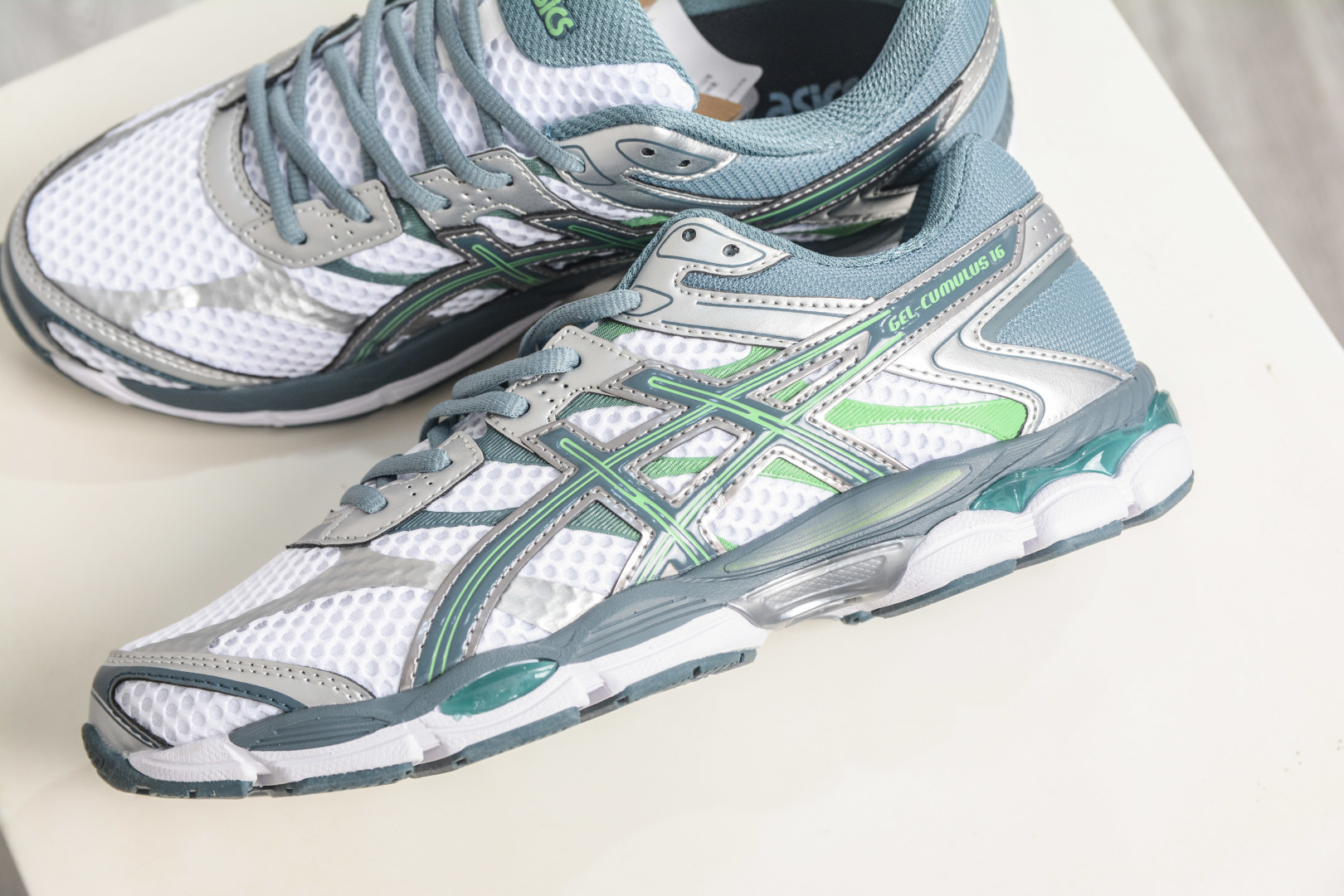 Asics Gel-Cumulus 16 亚瑟士复古透气休闲缓震耐磨跑步鞋 1203A763-020 Asics Gel-Cumulus 16 亚瑟士复古透气休闲缓震耐磨跑步鞋 1203A763-020
