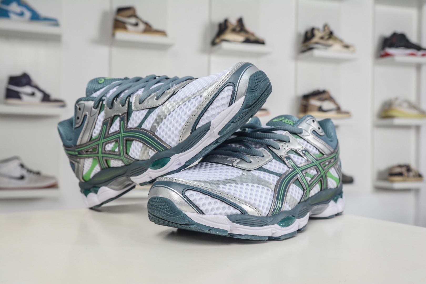 Asics Gel-Cumulus 16 亚瑟士复古透气休闲缓震耐磨跑步鞋 1203A763-020 Asics Gel-Cumulus 16 亚瑟士复古透气休闲缓震耐磨跑步鞋 1203A763-020