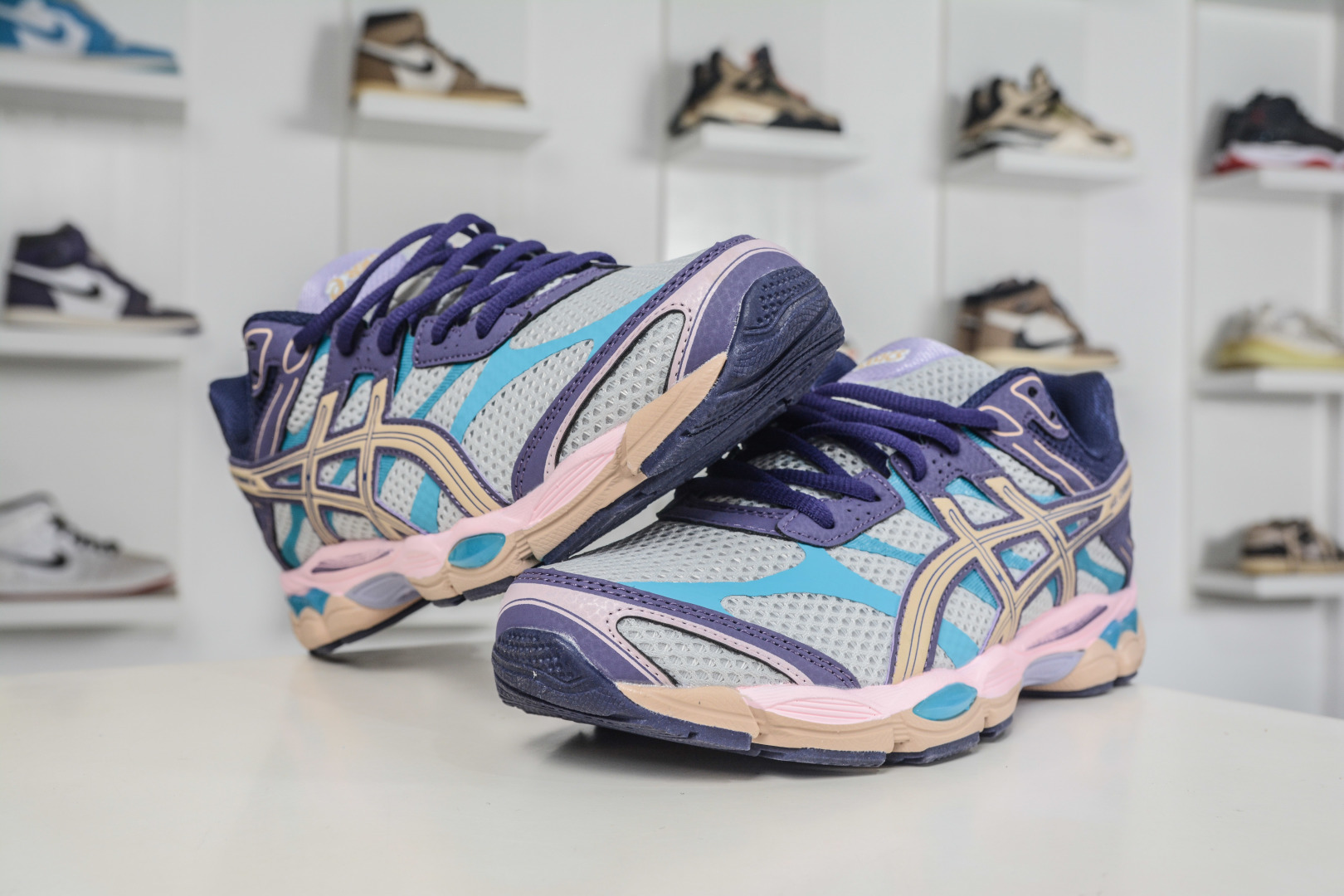 Asics Gel-Cumulus 16 亚瑟士复古透气休闲缓震耐磨跑步鞋 1203A733-100 Asics Gel-Cumulus 16 亚瑟士复古透气休闲缓震耐磨跑步鞋 1203A733-100