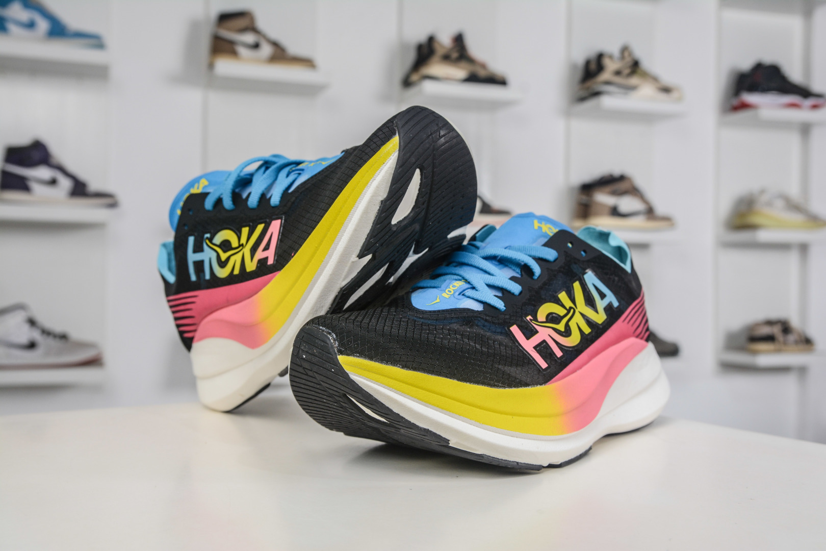 170 X版 HOKA ONE ONE Rocket X 2 火箭系列 半透明蝉翼网眼透气跑步鞋 1127927/HEIH-Chinese UA Cheap High Quatity Brand Clothes Bags handbags Sneakers wholesale wholesaler seller from China Factory suppliers Fashion Clothing Shoes best Quality Beautiful Price 170 X版 HOKA ONE ONE Rocket X 2 火箭系列 半透明蝉翼网眼透气跑步鞋 1127927/HEIH