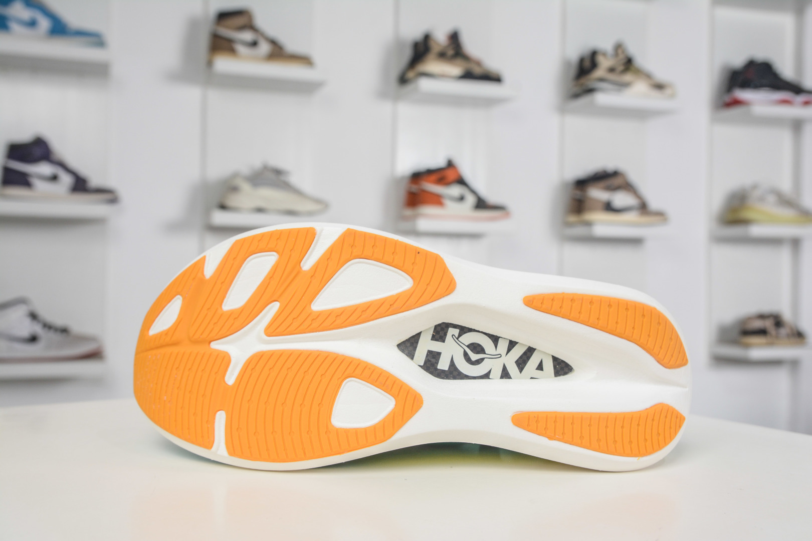 170 X版 HOKA ONE ONE Rocket X 2 火箭系列 半透明蝉翼网眼透气跑步鞋 竞速跑鞋 1127927/CEPR-Chinese UA Cheap High Quatity Brand Clothes Bags handbags Sneakers wholesale wholesaler seller from China Factory suppliers Fashion Clothing Shoes best Quality Beautiful Price 170 X版 HOKA ONE ONE Rocket X 2 火箭系列 半透明蝉翼网眼透气跑步鞋 竞速跑鞋 1127927/CEPR