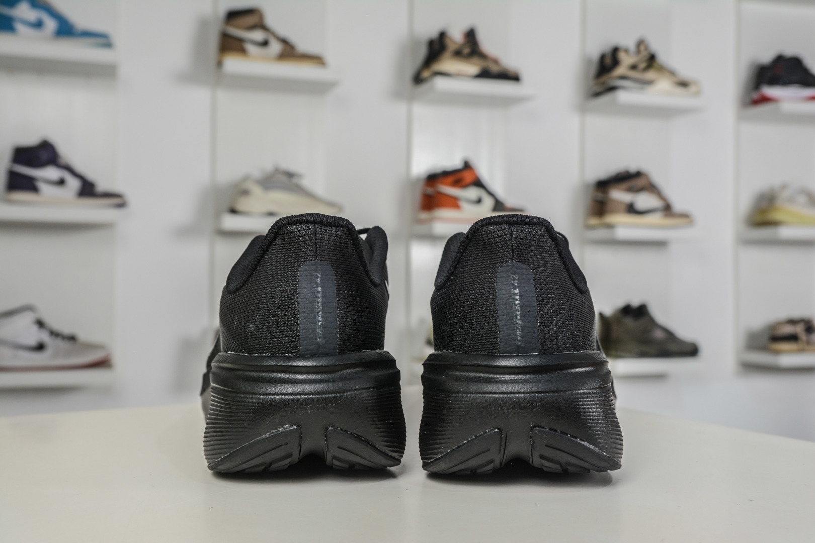 Air Zoom Pegasus 飞马42 IF1688-107 Air Zoom Pegasus 飞马42 IF1688-107