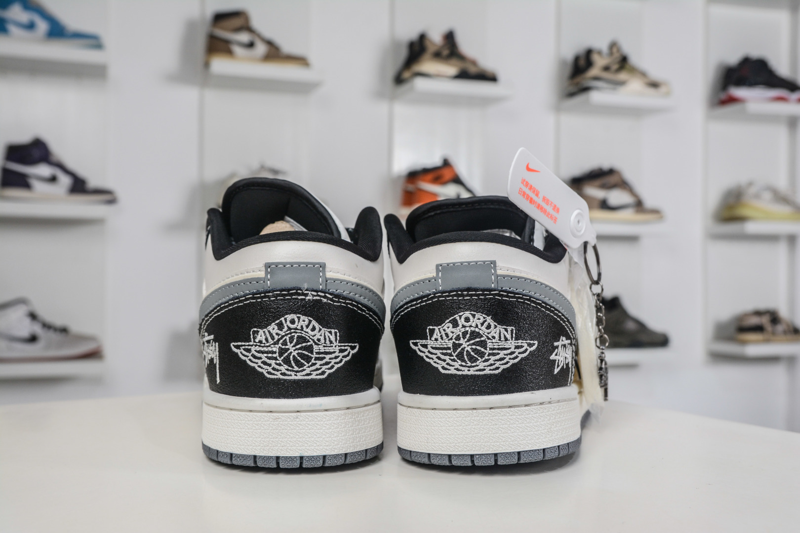 Air Jordan 1 Retro Low x Stussy 斯图西联名-黑白 QL1988-008