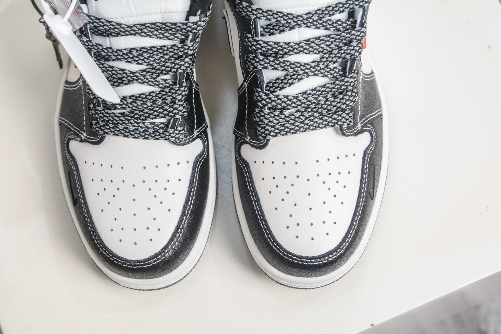 Air Jordan 1 Retro Low x Stussy 斯图西联名-黑白 QL1988-008