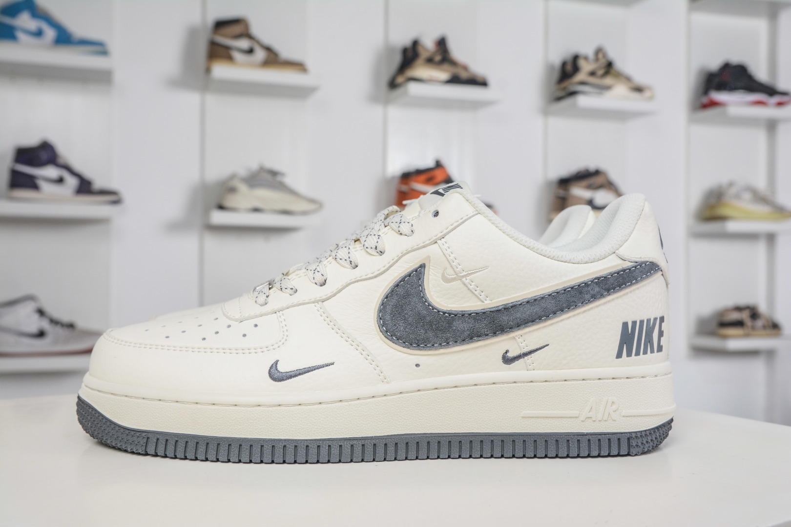 Nike Air Force 1 Low 07 米灰 CS5288-100 Nike Air Force 1 Low 07 米灰 CS5288-100