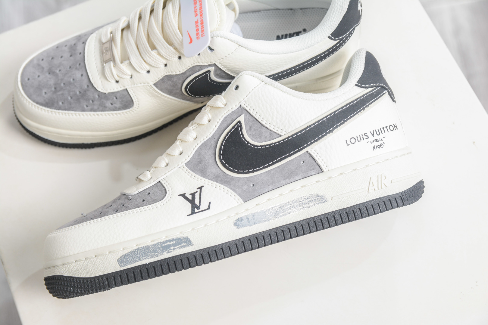 Nike Air Force 1 Low 07 x Louis Vuitton LV联名-白灰黑 KG6699-F33 Nike Air Force 1 Low 07 x Louis Vuitton LV联名-白灰黑 KG6699-F33