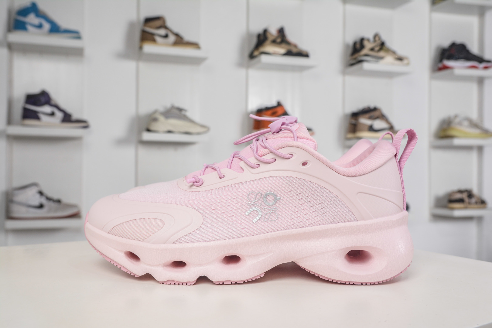 X版 HOKA ONE ONE Rocket X 2 火箭系列 半透明蝉翼网眼透气跑步鞋 1127927/EPCM X版 HOKA ONE ONE Rocket X 2 火箭系列 半透明蝉翼网眼透气跑步鞋 1127927/EPCM
