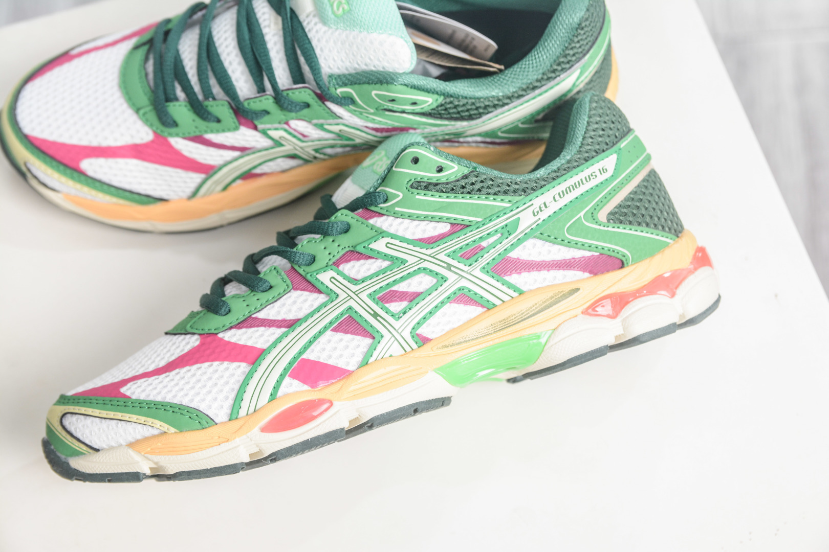 Asics Gel-Cumulus 16 亚瑟士复古透气休闲缓震耐磨跑步鞋 1203A763-100 Asics Gel-Cumulus 16 亚瑟士复古透气休闲缓震耐磨跑步鞋 1203A763-100