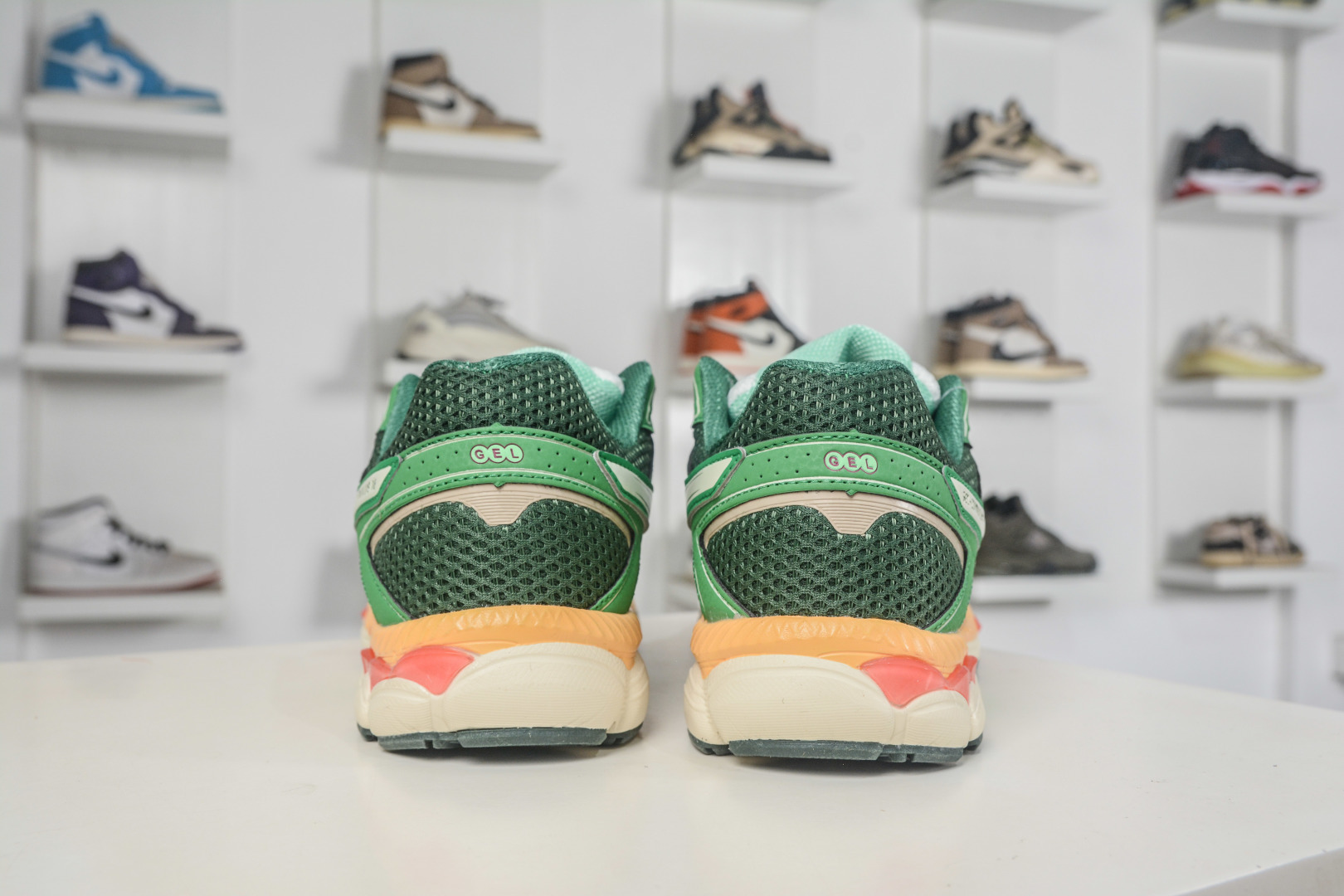 Asics Gel-Cumulus 16 亚瑟士复古透气休闲缓震耐磨跑步鞋 1203A763-100 Asics Gel-Cumulus 16 亚瑟士复古透气休闲缓震耐磨跑步鞋 1203A763-100