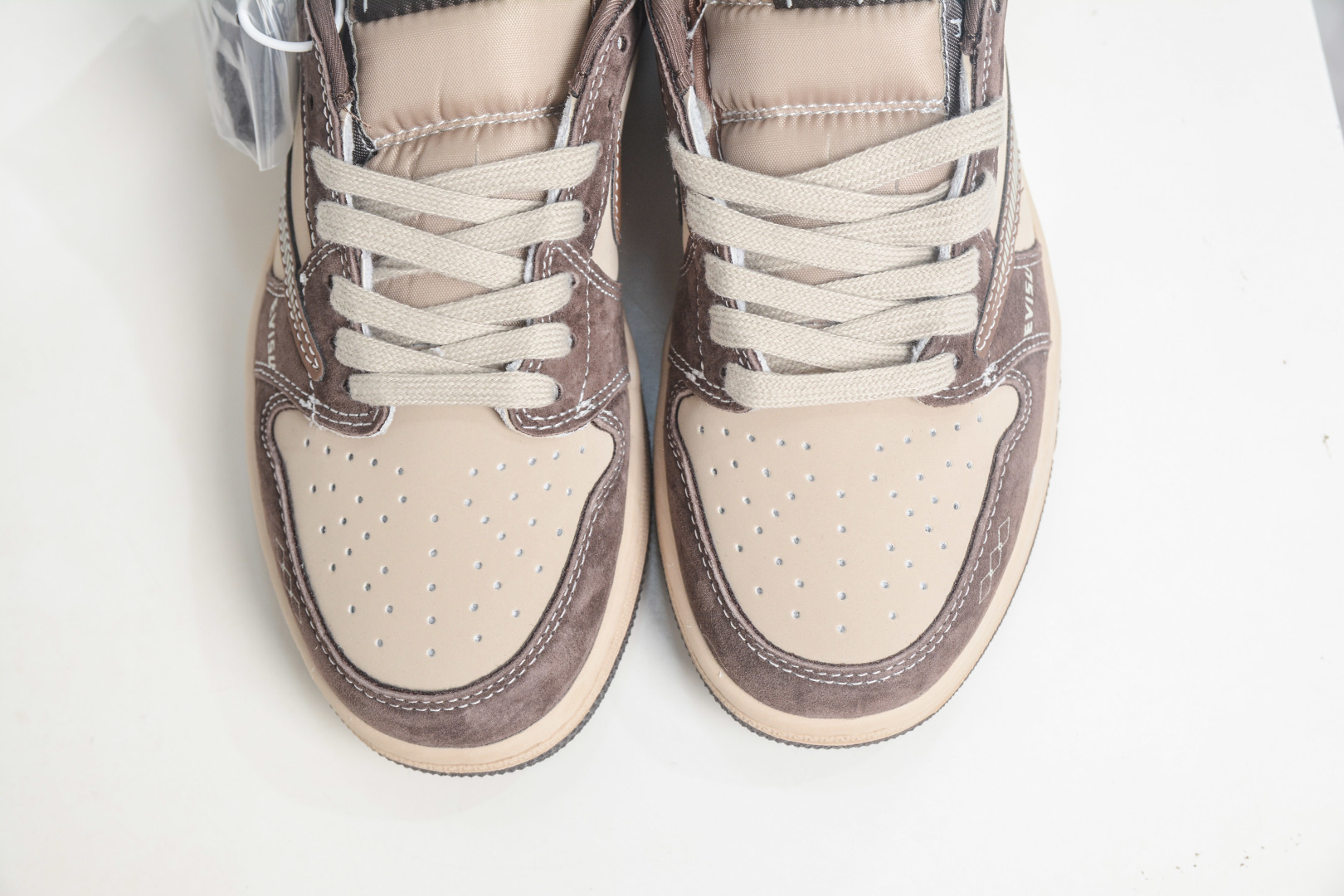 270 TS x Air Jordan x Fear Of God AJ1 Low 倒钩低帮联名FOG-深棕 XS2025-092