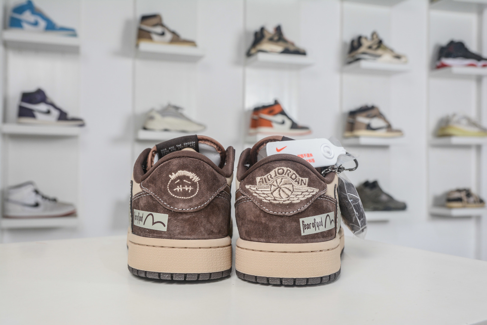 270 TS x Air Jordan x Fear Of God AJ1 Low 倒钩低帮联名FOG-深棕 XS2025-092