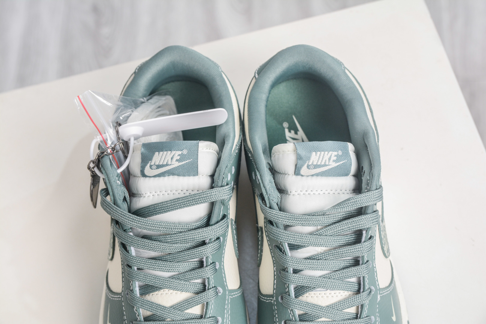 Nike SB Dunk Low x The North Face 北面联名-米白绿 SL8888-003 Nike SB Dunk Low x The North Face 北面联名-米白绿 SL8888-003