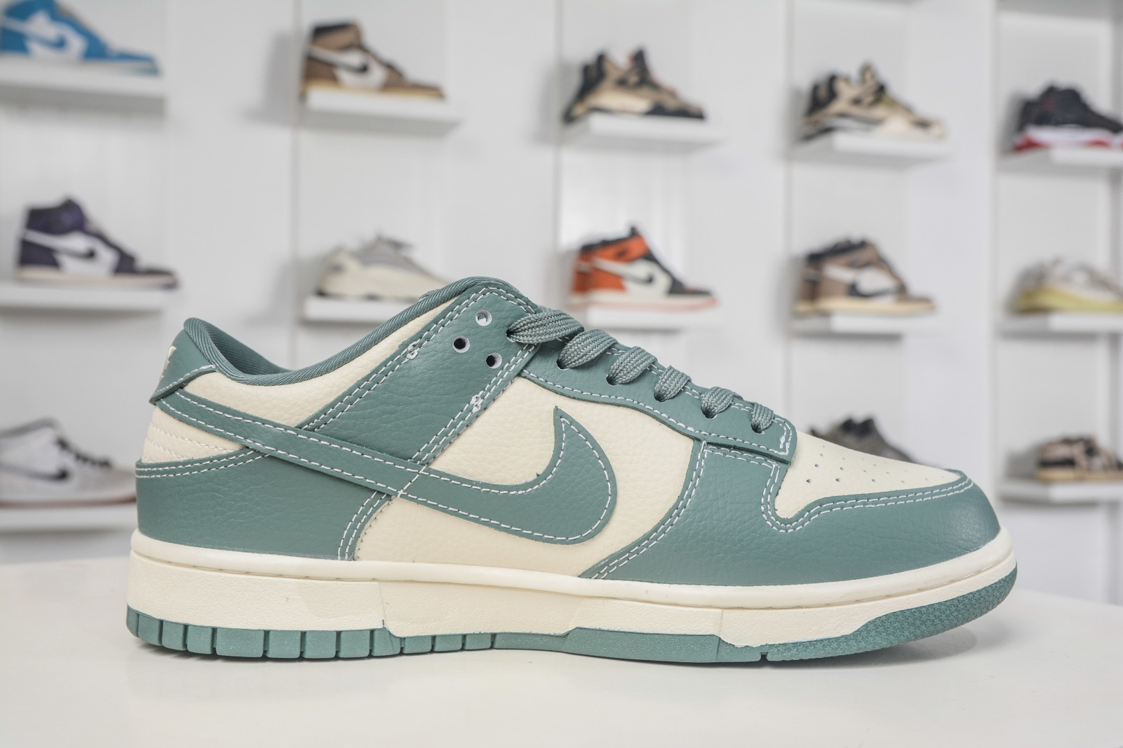 Nike SB Dunk Low x The North Face 北面联名-米白绿 SL8888-003 Nike SB Dunk Low x The North Face 北面联名-米白绿 SL8888-003