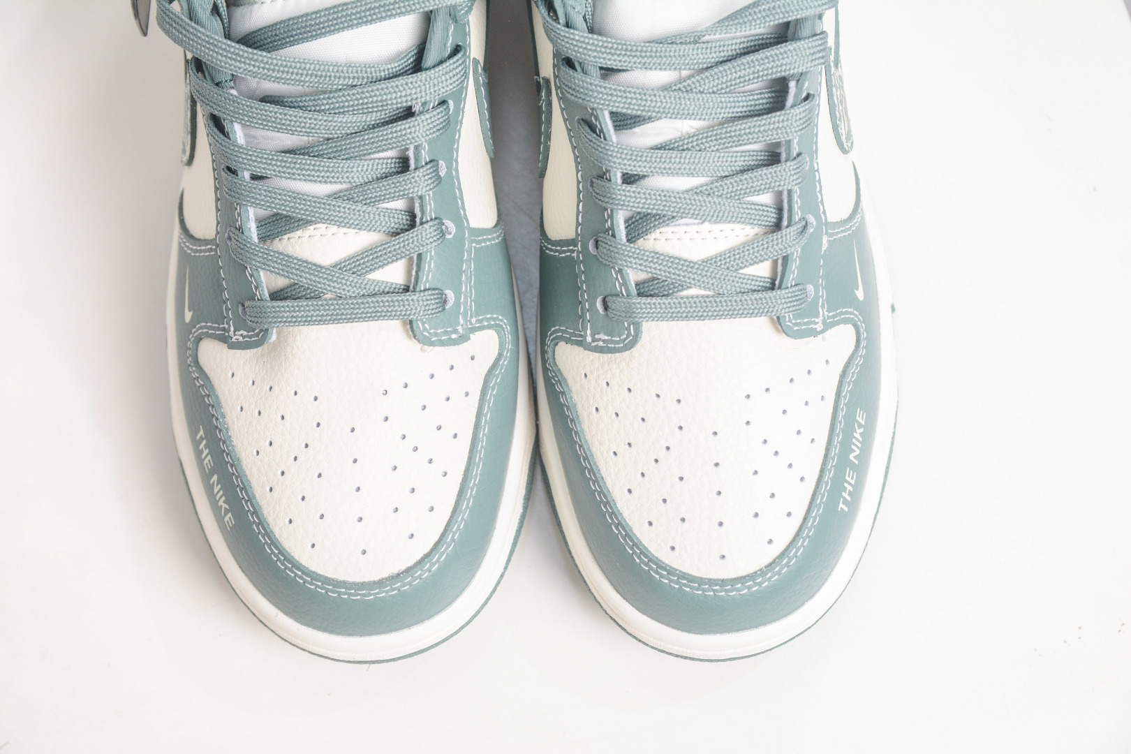 Nike SB Dunk Low x The North Face 北面联名-米白绿 SL8888-003 Nike SB Dunk Low x The North Face 北面联名-米白绿 SL8888-003