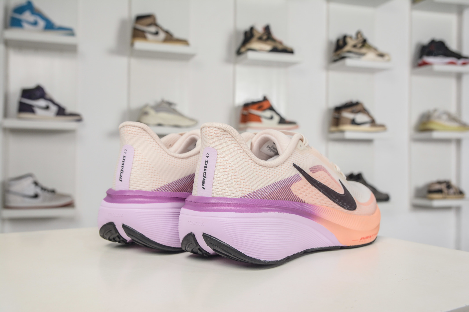Air Zoom Pegasus 飞马42 IB1881-113 Air Zoom Pegasus 飞马42 IB1881-113