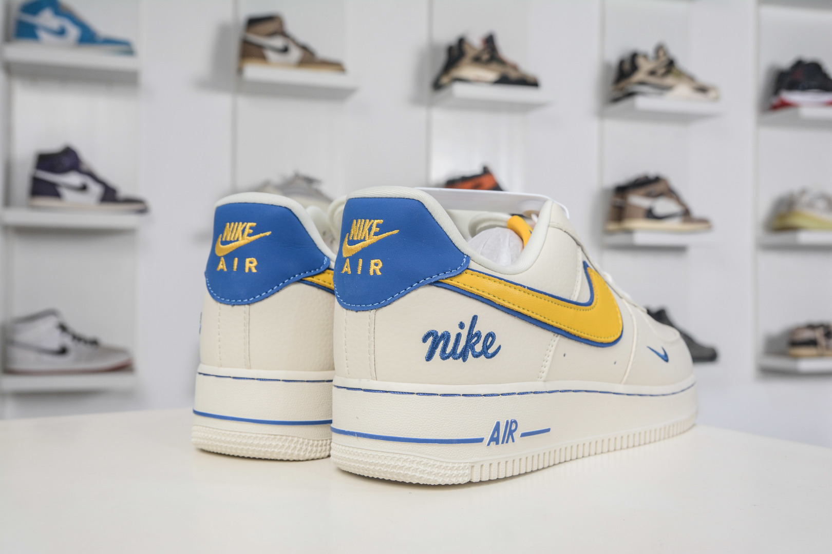 Nike Air Force 1 Low 07 米白黄蓝 FV3694-112 Nike Air Force 1 Low 07 米白黄蓝 FV3694-112
