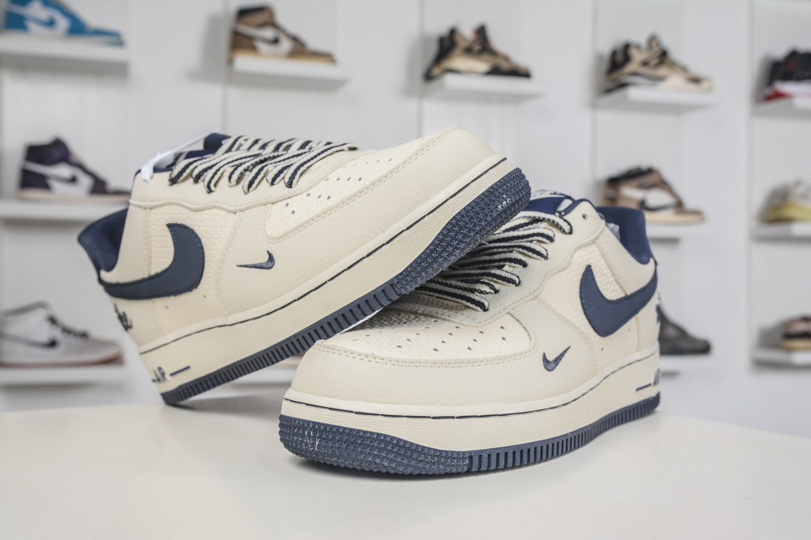 Nike Air Force 1 Low 07 米白藏青 FV3694-110 Nike Air Force 1 Low 07 米白藏青 FV3694-110