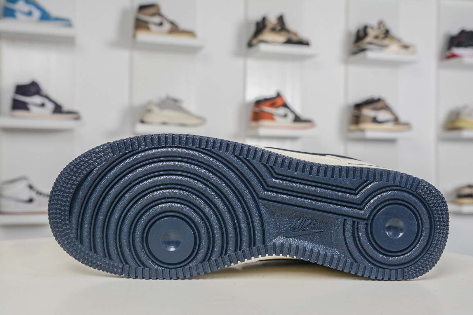 Nike Air Force 1 Low 07 米白藏青 FV3694-110 Nike Air Force 1 Low 07 米白藏青 FV3694-110