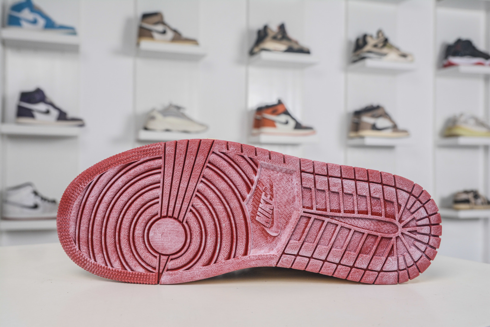 DTNigel Sylvester x Jordan Air Jordan 1 Retro Low Nitro ”Better With Time” 联名白黑红 IB8958-001 DTNigel Sylvester x Jordan Air Jordan 1 Retro Low Nitro ”Better With Time” 联名白黑红 IB8958-001
