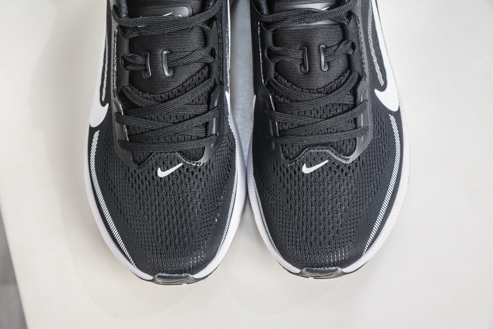 Air Zoom Pegasus 飞马42 IB1873-110 Air Zoom Pegasus 飞马42 IB1873-110