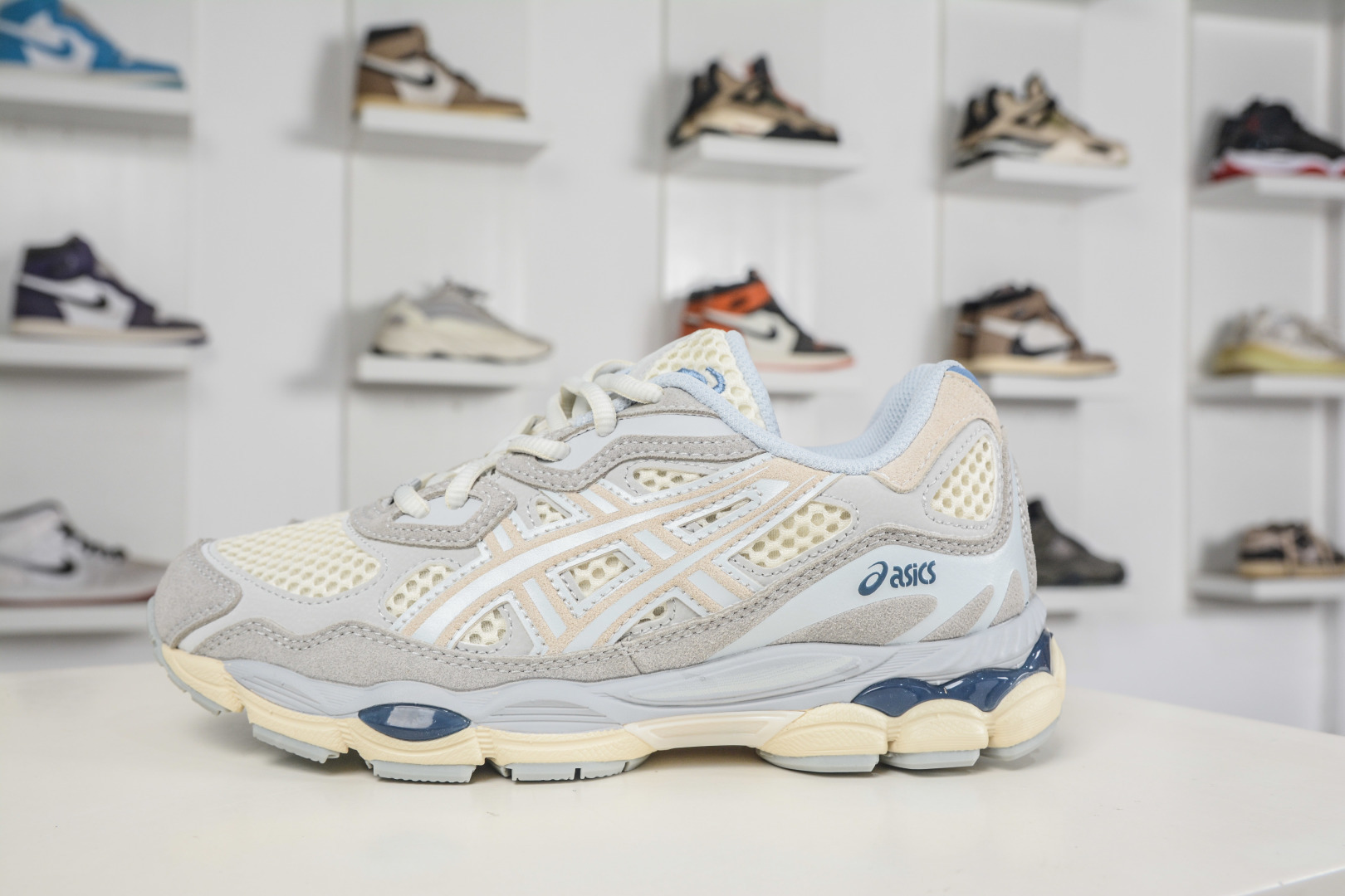 180 Asics Gel-N亚瑟士运动休闲透气专业跑鞋 1203A372-600-Chinese UA Cheap High Quatity Brand Clothes Bags handbags Sneakers wholesale wholesaler seller from China Factory suppliers Fashion Clothing Shoes best Quality Beautiful Price 180 Asics Gel-N亚瑟士运动休闲透气专业跑鞋 1203A372-600