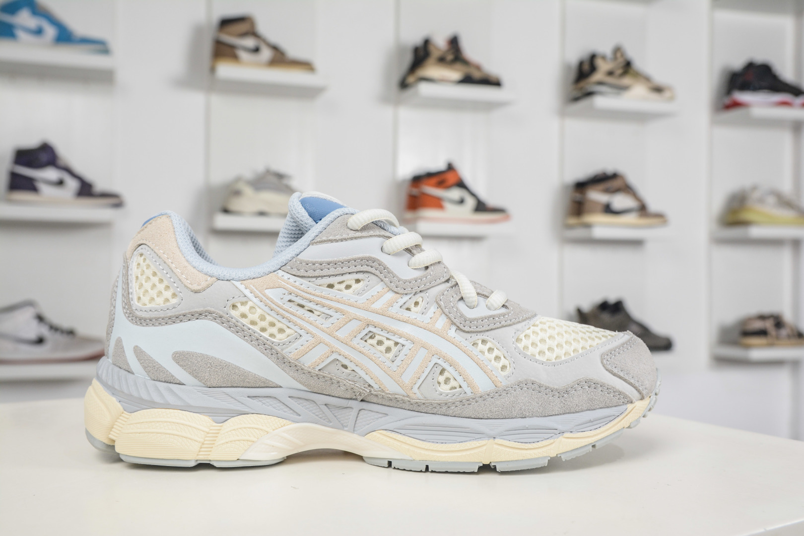 180 Asics Gel-N亚瑟士运动休闲透气专业跑鞋 1203A372-600-Chinese UA Cheap High Quatity Brand Clothes Bags handbags Sneakers wholesale wholesaler seller from China Factory suppliers Fashion Clothing Shoes best Quality Beautiful Price 180 Asics Gel-N亚瑟士运动休闲透气专业跑鞋 1203A372-600