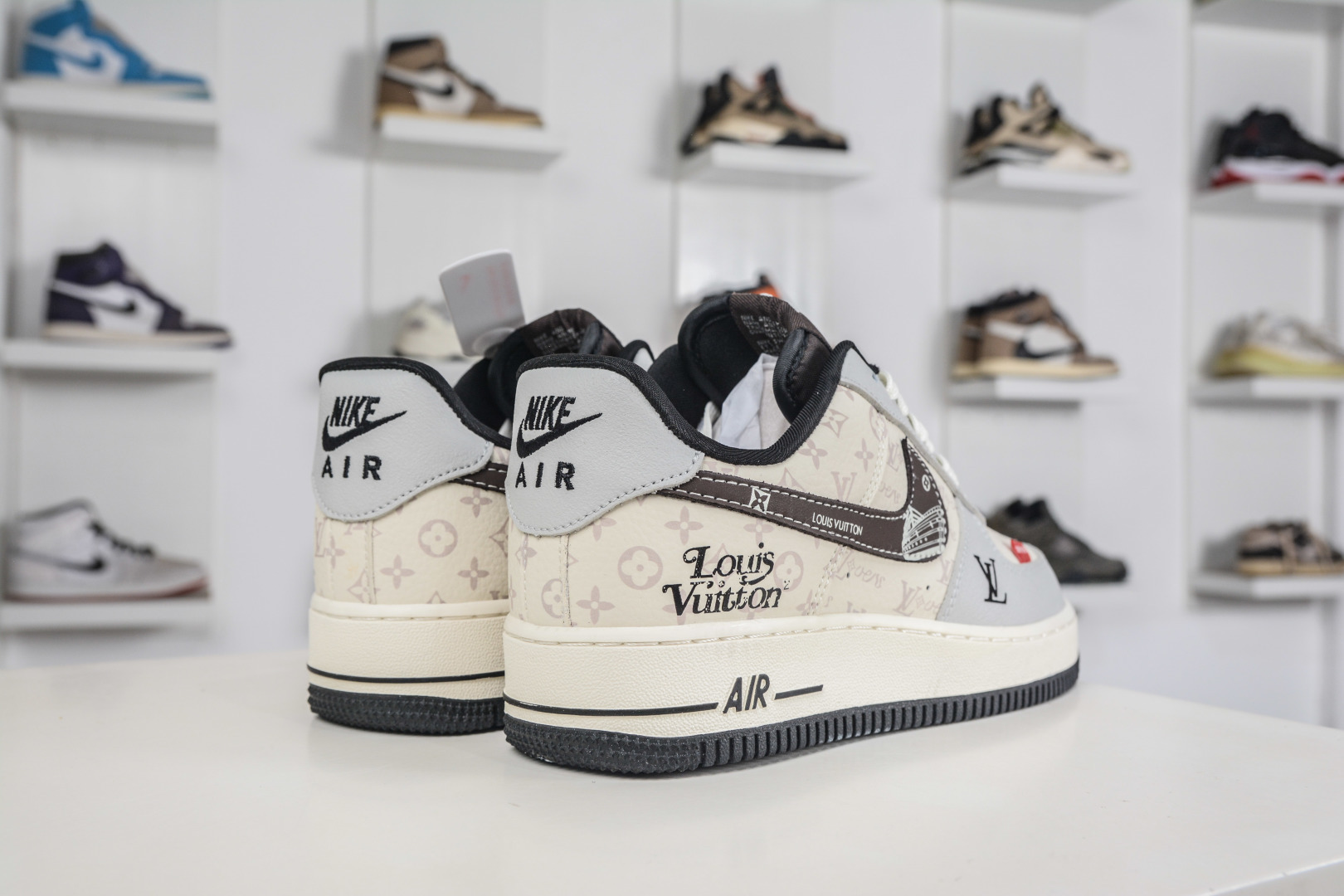Nike Air Force 1 Low 07 x Louis Vuitton LV联名-米灰棕 DF0188-138 Nike Air Force 1 Low 07 x Louis Vuitton LV联名-米灰棕 DF0188-138