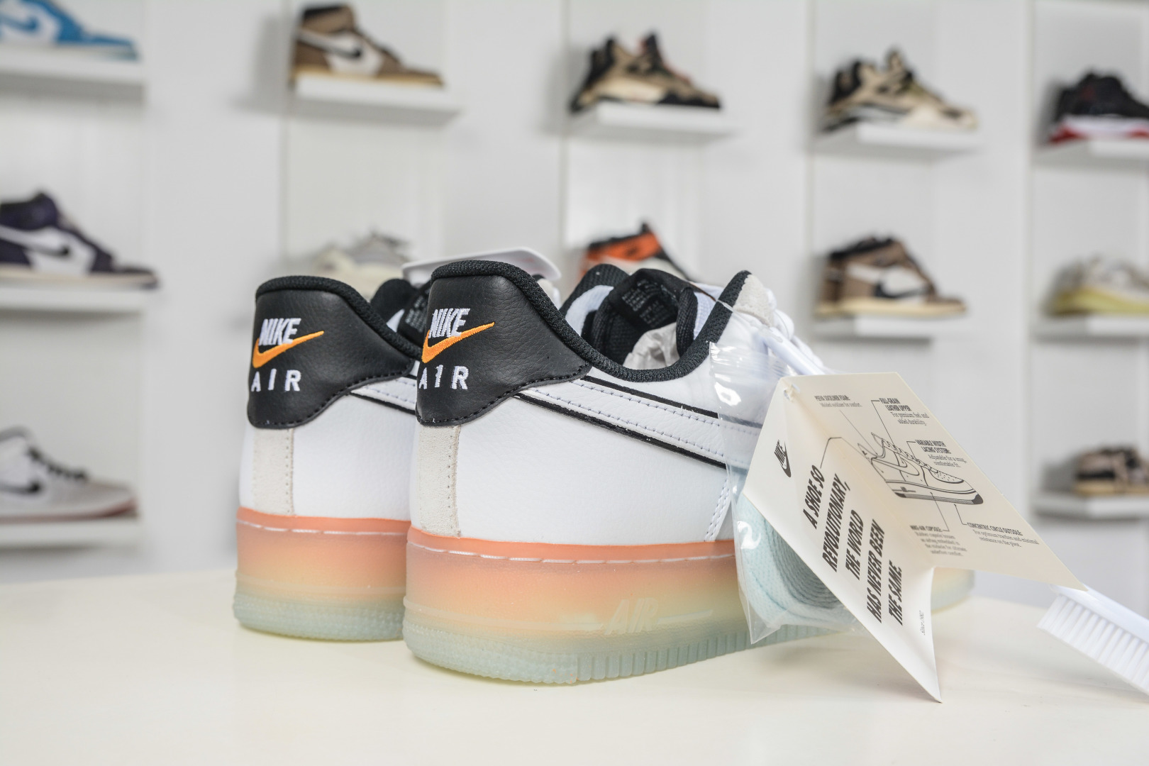 HY版NK Air Force 1 '07 Low 白黑渐变橙 IQ0228-100 HY版NK Air Force 1 '07 Low 白黑渐变橙 IQ0228-100
