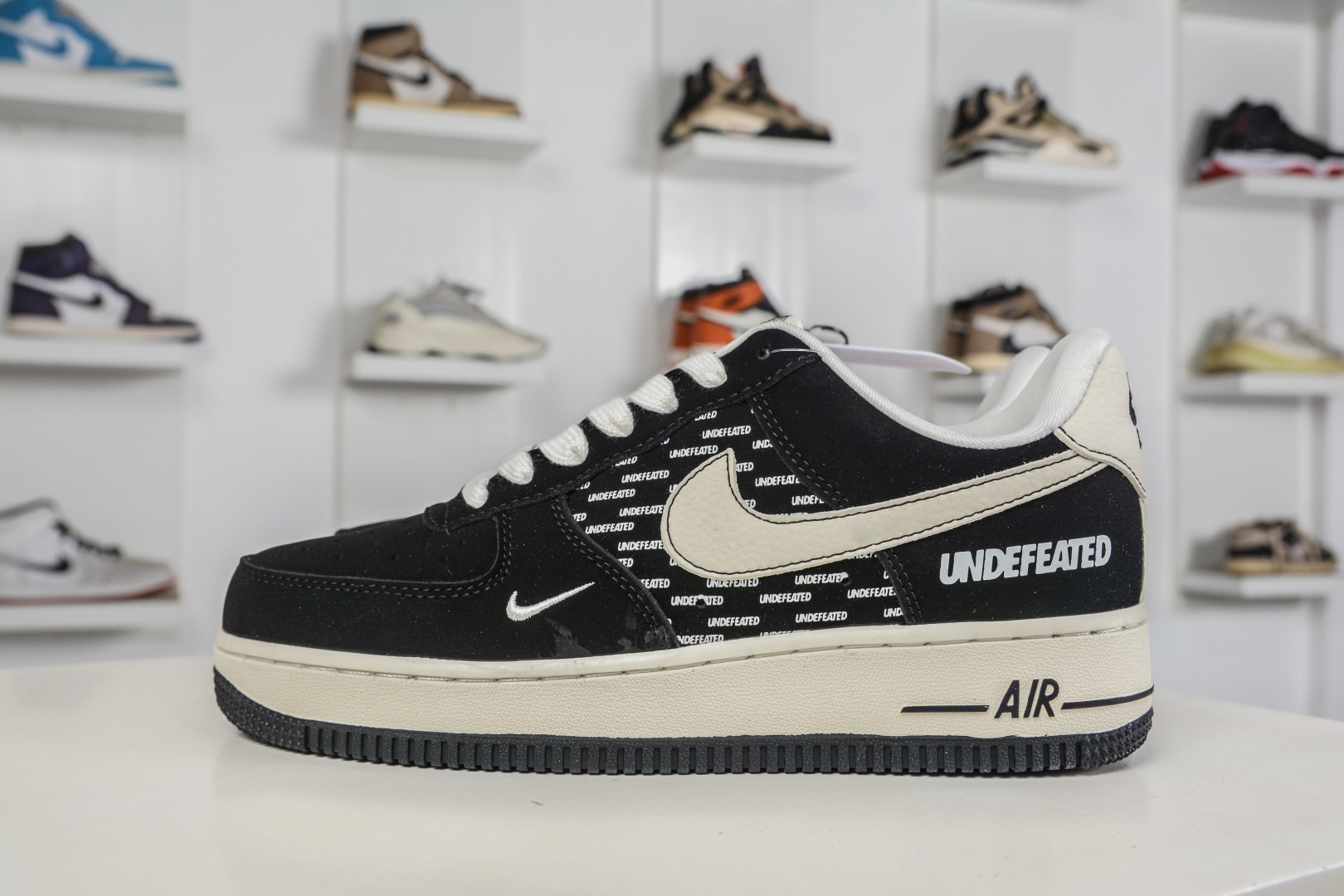 Nike Air Force 1 Low 07 x UNDEFEATED UND联名-黑白 DW8806-004 Nike Air Force 1 Low 07 x UNDEFEATED UND联名-黑白 DW8806-004