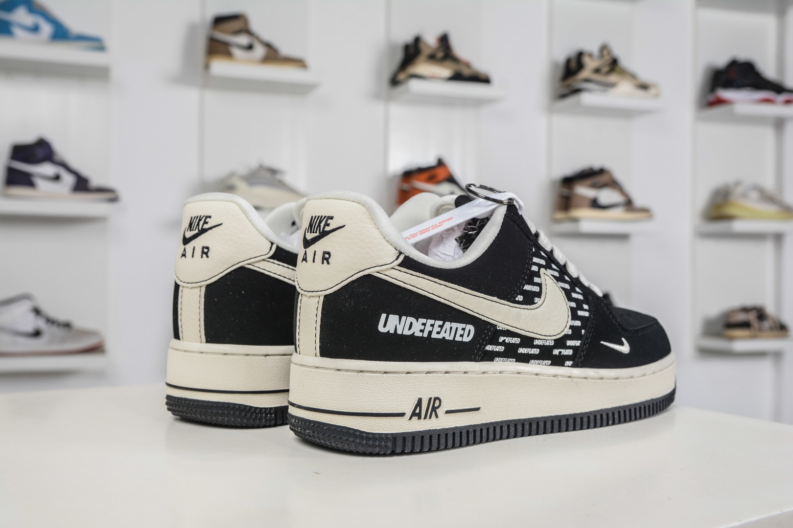 Nike Air Force 1 Low 07 x UNDEFEATED UND联名-黑白 DW8806-004 Nike Air Force 1 Low 07 x UNDEFEATED UND联名-黑白 DW8806-004