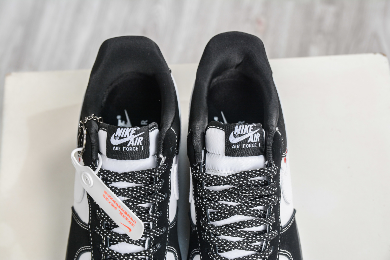 Nike Air Force 1 Low 07 x Supreme SUP联名-白黑 KJ1688-027 Nike Air Force 1 Low 07 x Supreme SUP联名-白黑 KJ1688-027