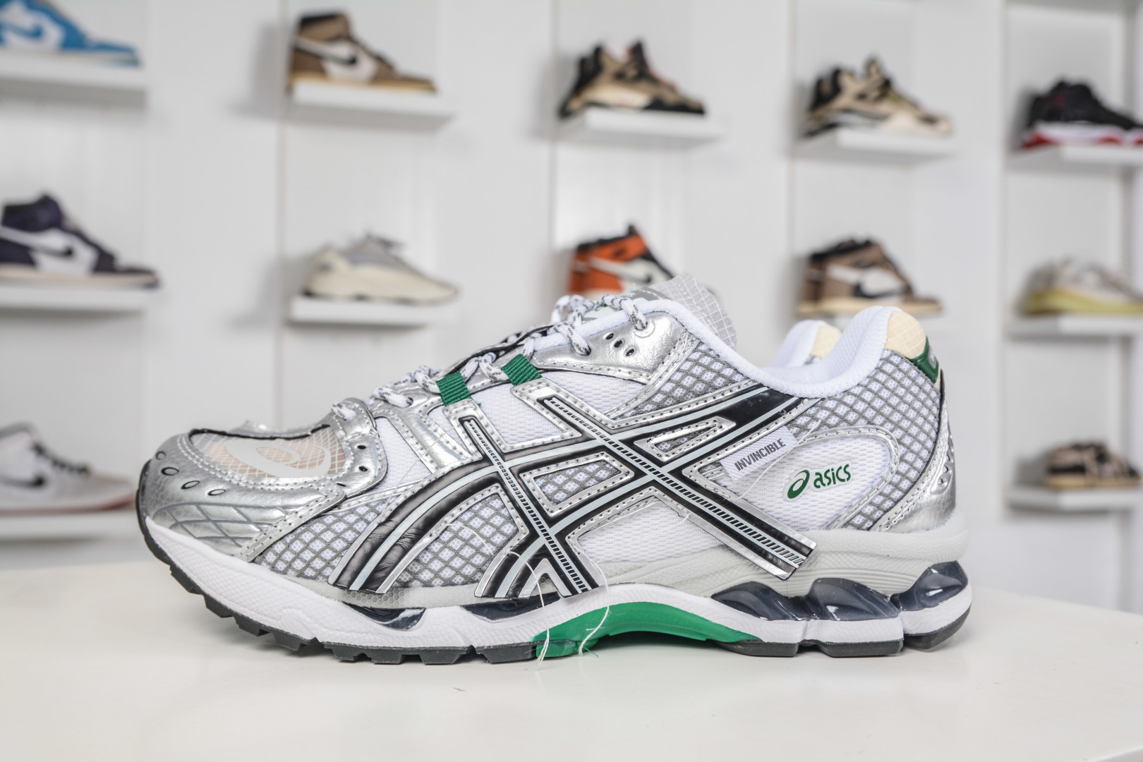 ASICS Gel-Nimbus 10.1 亚瑟士雨云10.1代系列轻量缓震休闲运动跑步鞋 1203A814-020 ASICS Gel-Nimbus 10.1 亚瑟士雨云10.1代系列轻量缓震休闲运动跑步鞋 1203A814-020