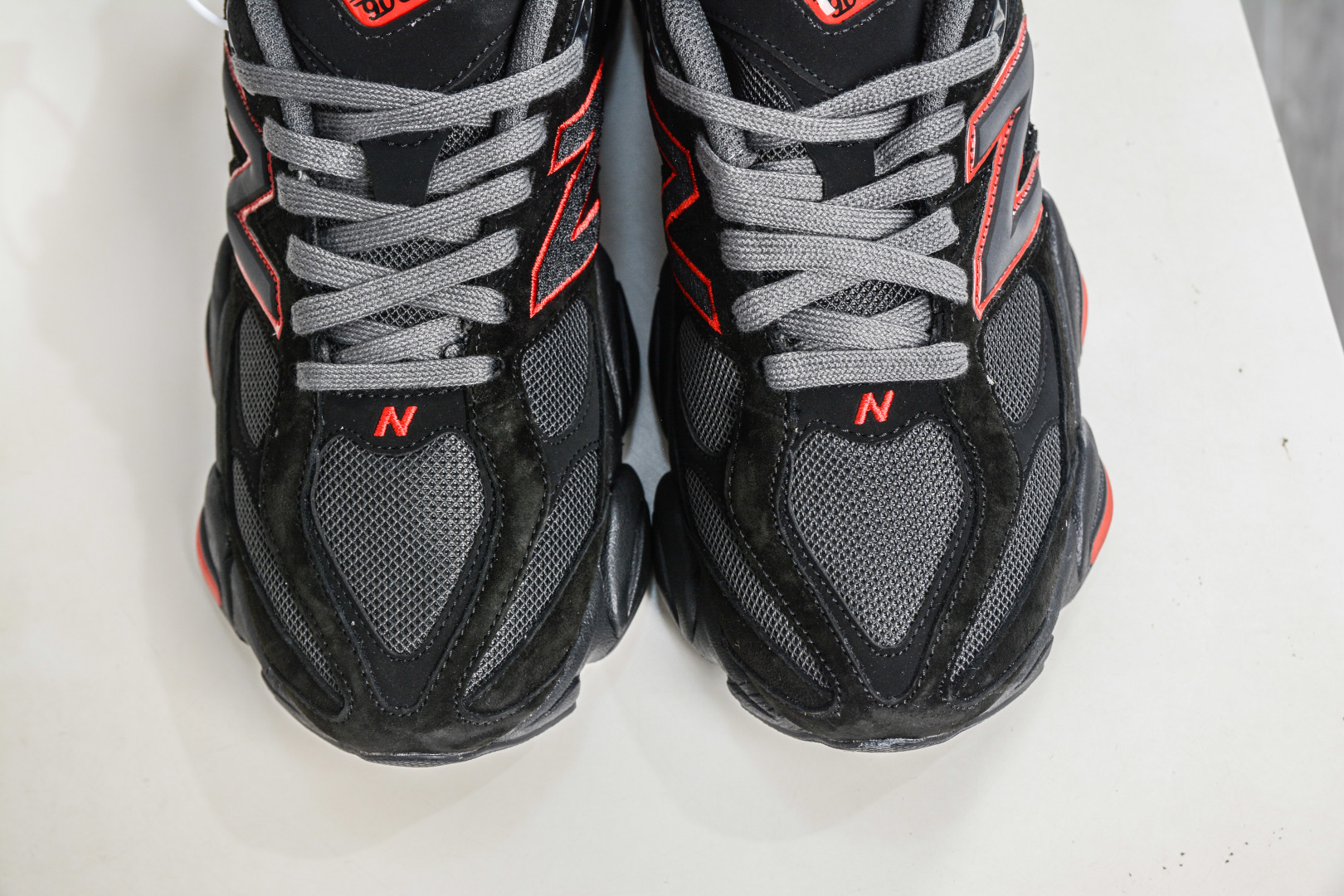 T版新百伦New Balance NB9060 黑红 GC9060JR T版新百伦New Balance NB9060 黑红 GC9060JR