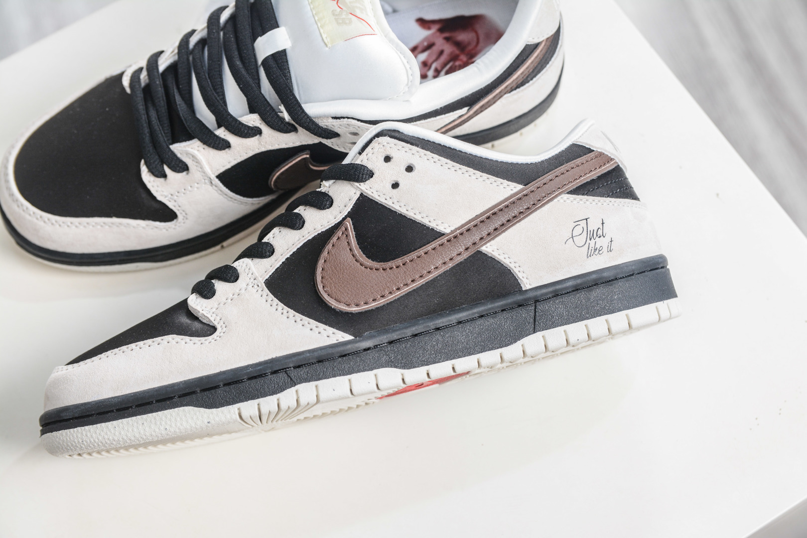 Nike SB Dunk Low 曼特宁 TMS 多巴胺 灰粽 FZ5645-100 Nike SB Dunk Low 曼特宁 TMS 多巴胺 灰粽 FZ5645-100