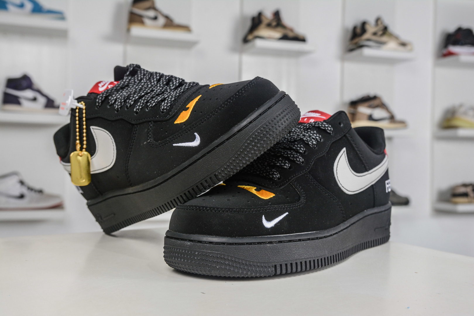 Nike Air Force 1 Low 07 x FENDI 芬迪联名-黑白黄 SY1388-038 Nike Air Force 1 Low 07 x FENDI 芬迪联名-黑白黄 SY1388-038