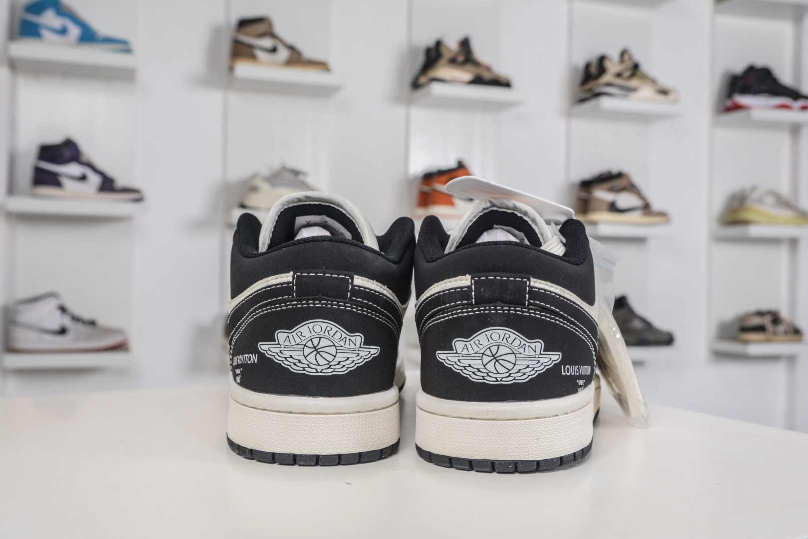 Air Jordan x Louis Vuitton AJ1 Low AJ1 低帮LV联名-黑白 KG6669-F58 Air Jordan x Louis Vuitton AJ1 Low AJ1 低帮LV联名-黑白 KG6669-F58