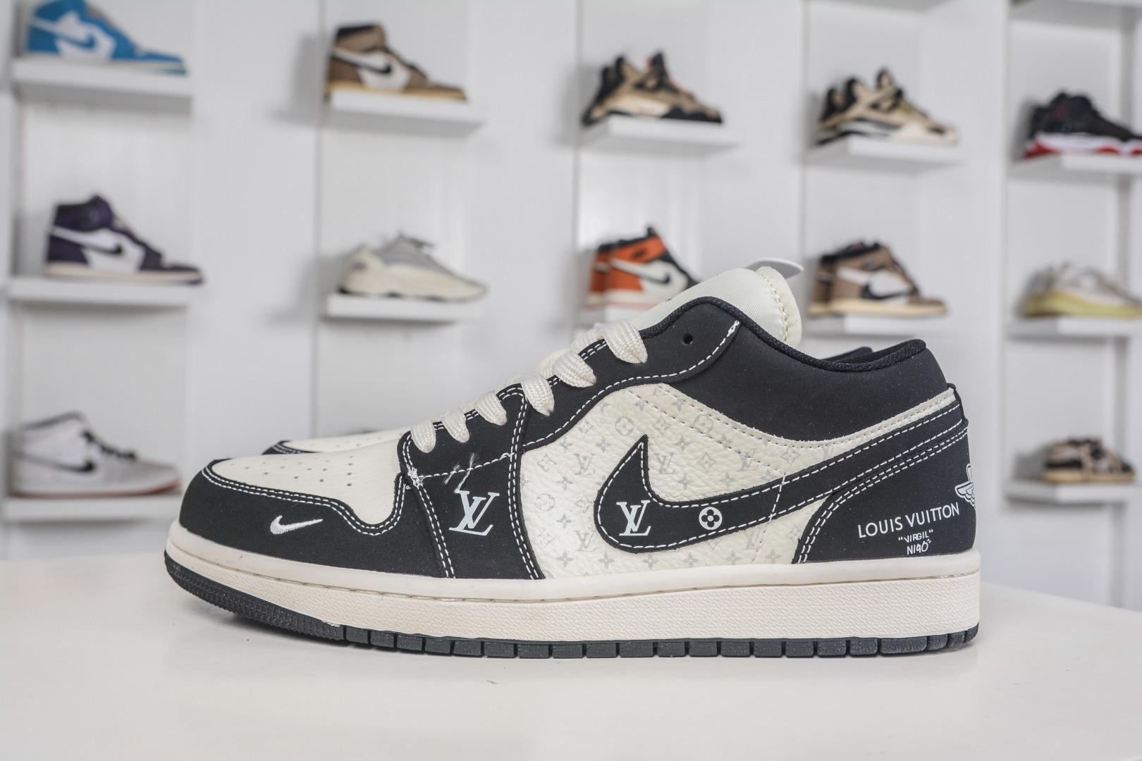 Air Jordan x Louis Vuitton AJ1 Low AJ1 低帮LV联名-黑白 KG6669-F58 Air Jordan x Louis Vuitton AJ1 Low AJ1 低帮LV联名-黑白 KG6669-F58