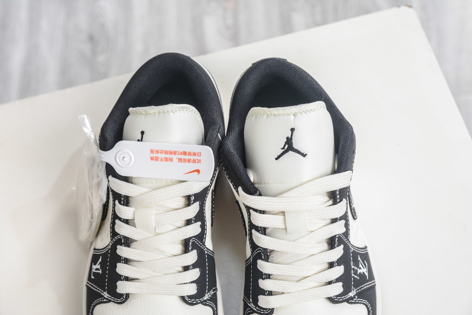Air Jordan x Louis Vuitton AJ1 Low AJ1 低帮LV联名-黑白 KG6669-F58 Air Jordan x Louis Vuitton AJ1 Low AJ1 低帮LV联名-黑白 KG6669-F58