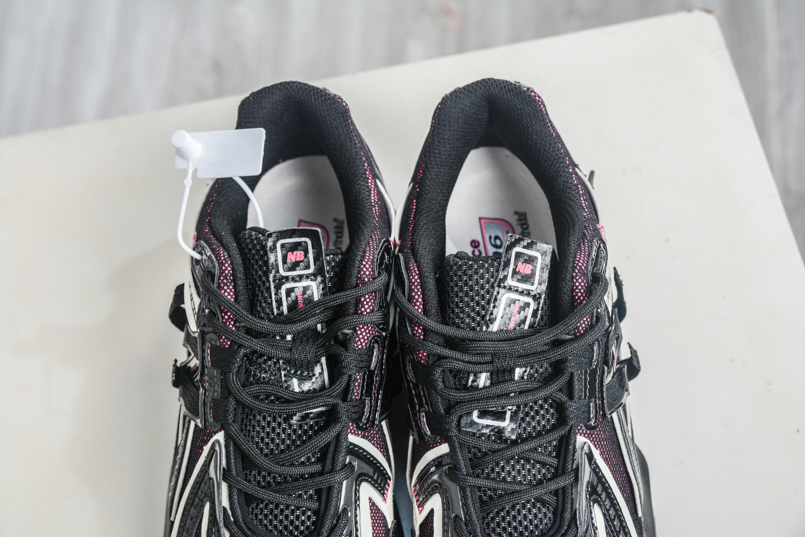 T版New Balance M1906系列 NB新百伦系列复古老爹风休闲运动慢跑鞋 U1906AD T版New Balance M1906系列 NB新百伦系列复古老爹风休闲运动慢跑鞋 U1906AD