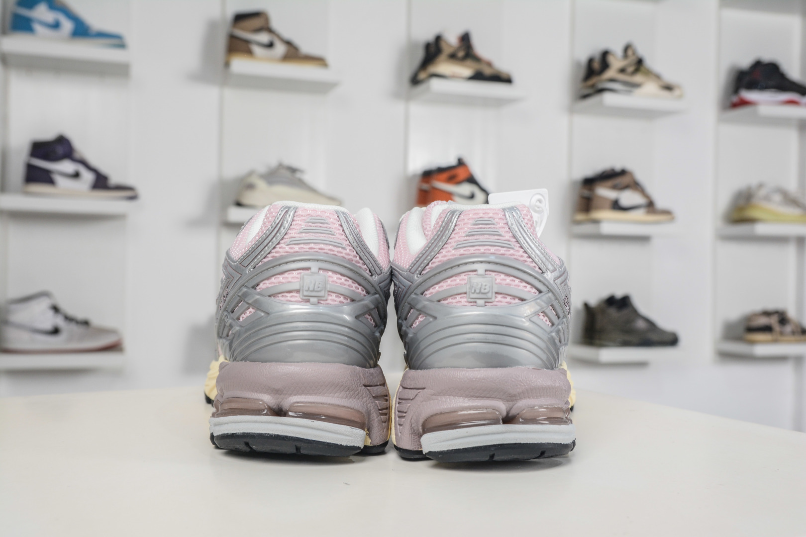 T版New Balance M1906系列 NB新百伦系列复古老爹风休闲运动慢跑鞋 U1906RNF T版New Balance M1906系列 NB新百伦系列复古老爹风休闲运动慢跑鞋 U1906RNF