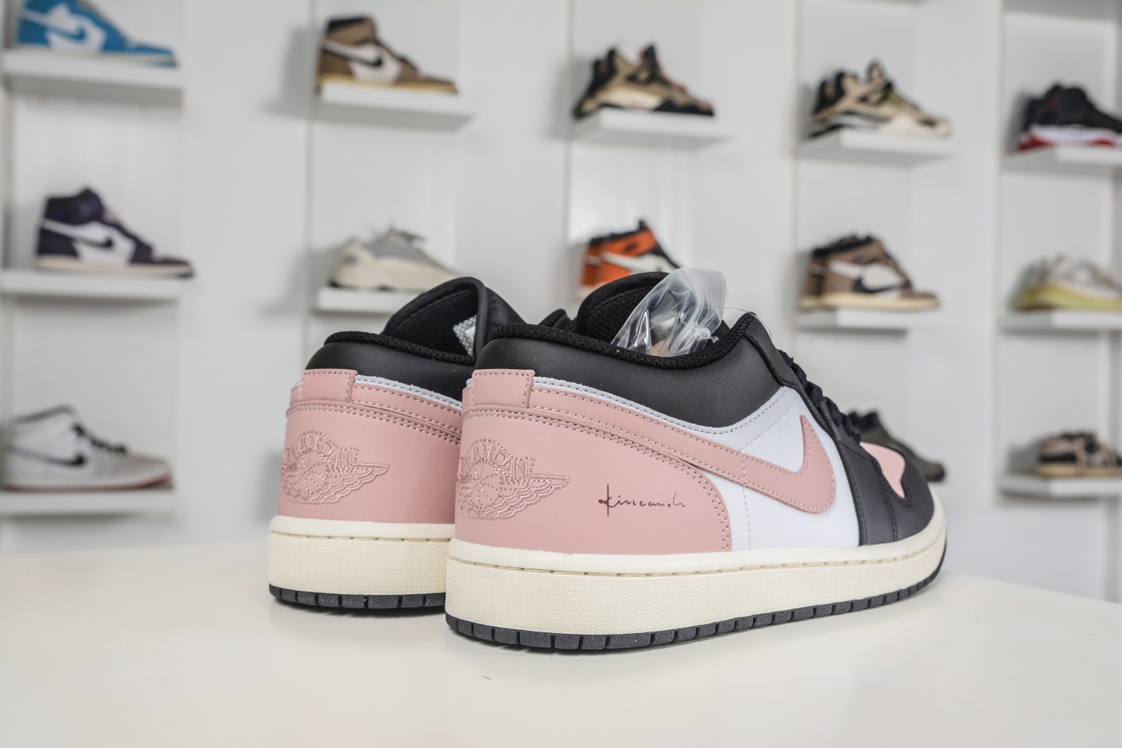Air Jordan 1 Low 黑粉脚趾 AJ1 低帮休闲板鞋 553560-081