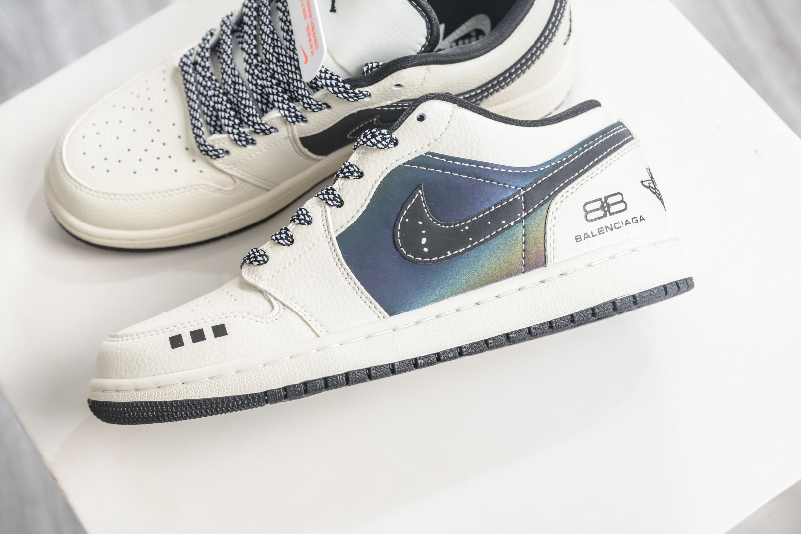 Air Jordan 1 Retro Low x Balenciaga 巴黎世家联名-白炫彩 LL8888-007 Air Jordan 1 Retro Low x Balenciaga 巴黎世家联名-白炫彩 LL8888-007